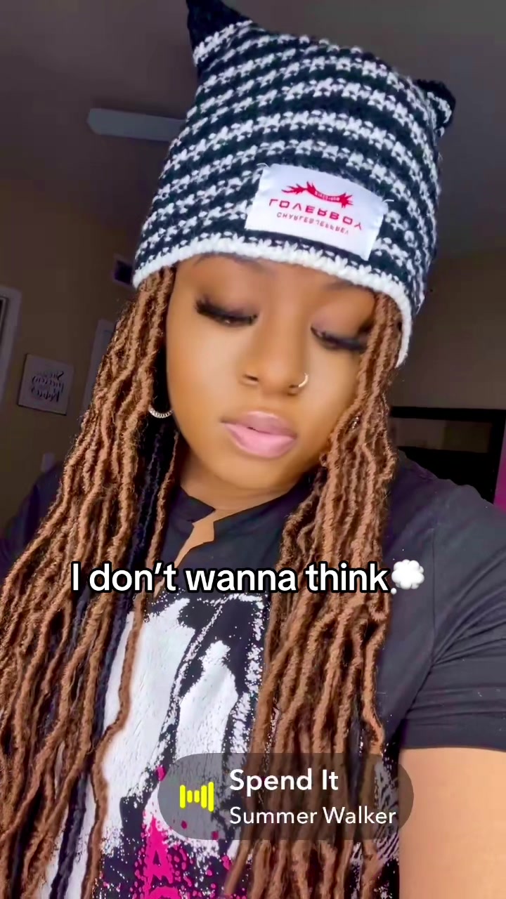 @SparkleDior✨💅♋️