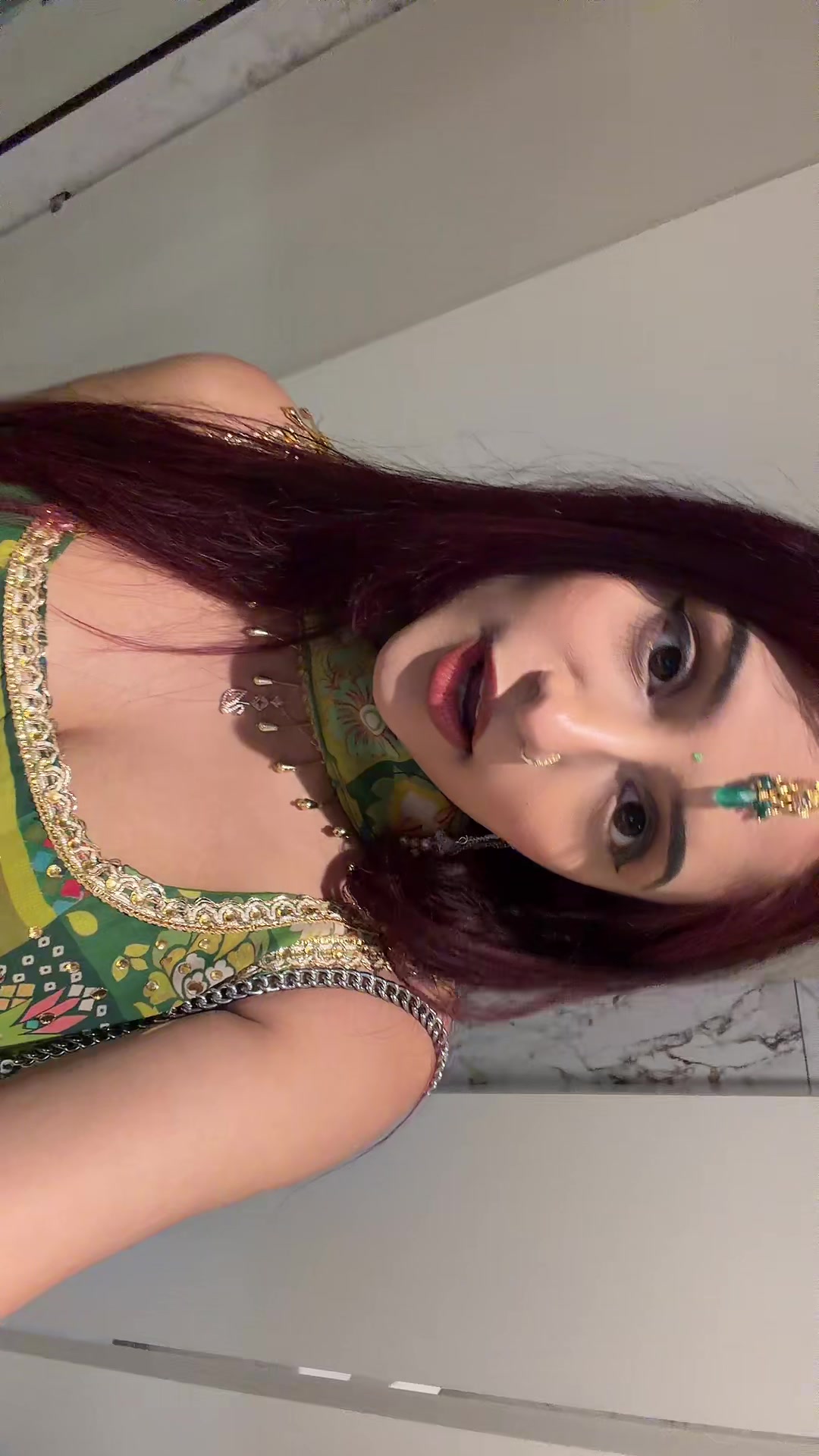 @wiziana.
