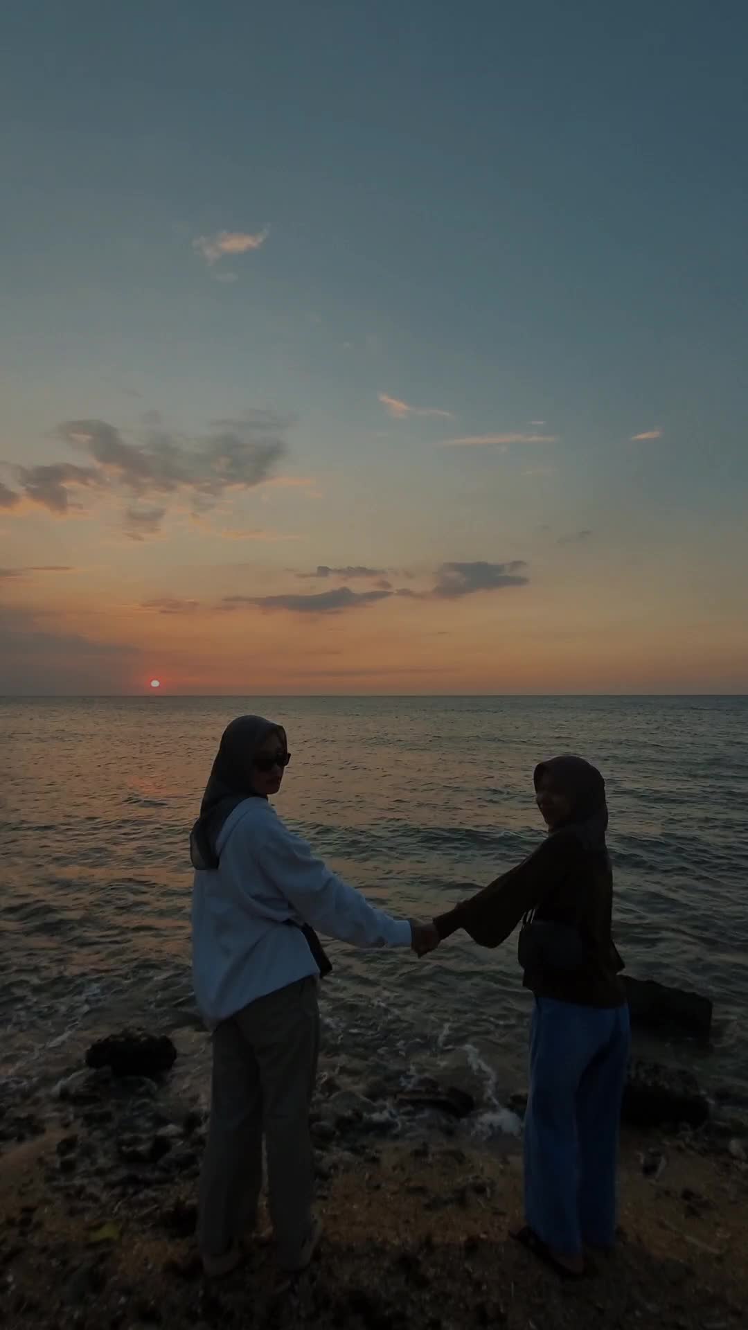 @💫 intan noona ✨️