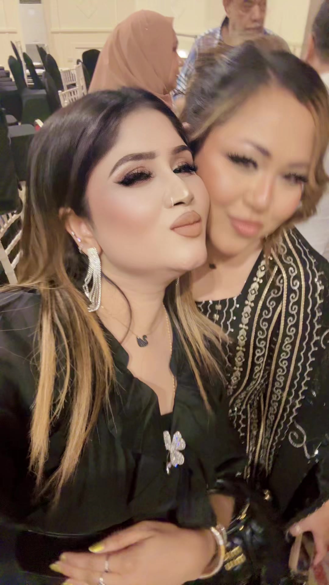 @✨ K E Y A✨