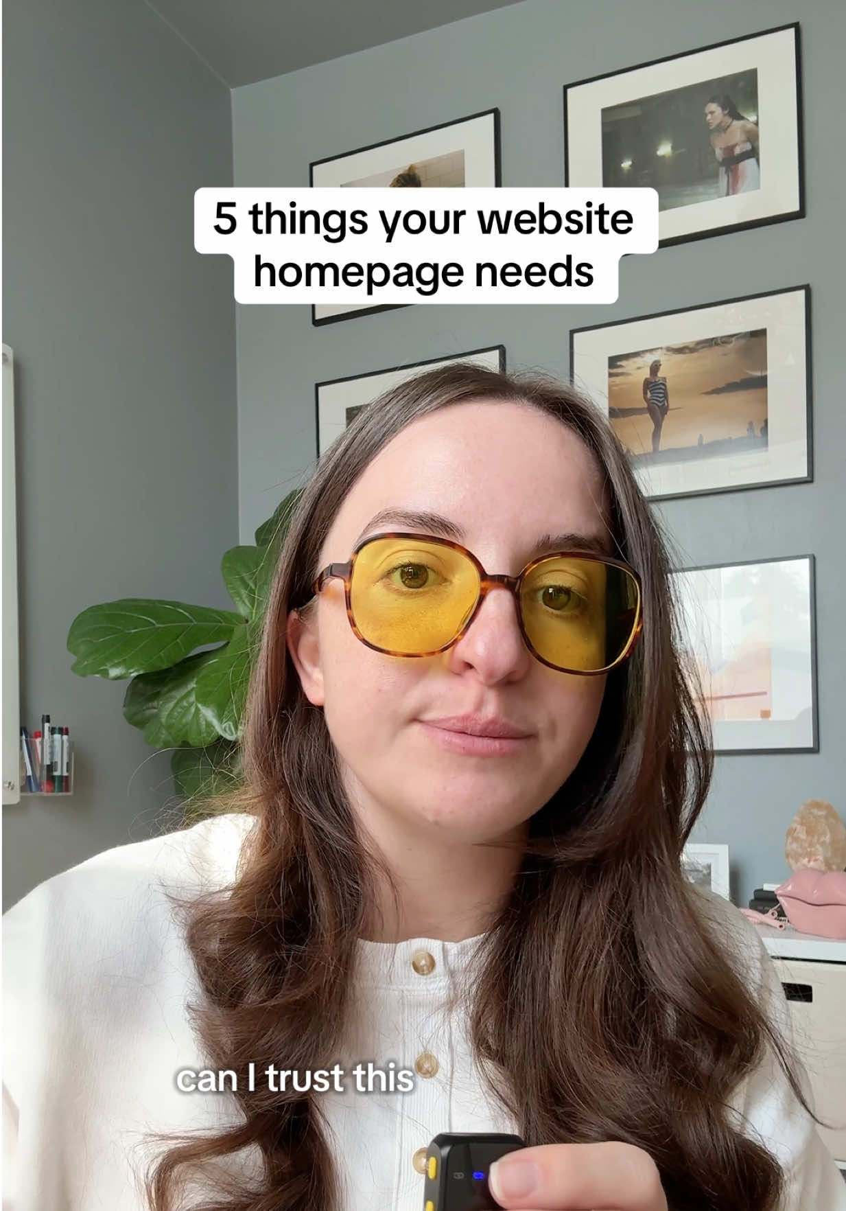 @Anja | your brand strategist ✨