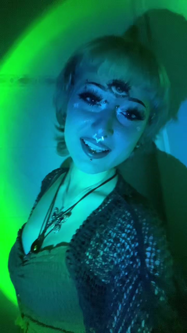 @˚.⋆✩𖦹chloe𖦹✩⋆.˚