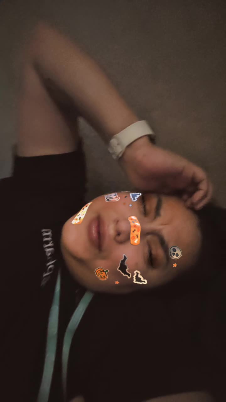 @LovelyJinxy