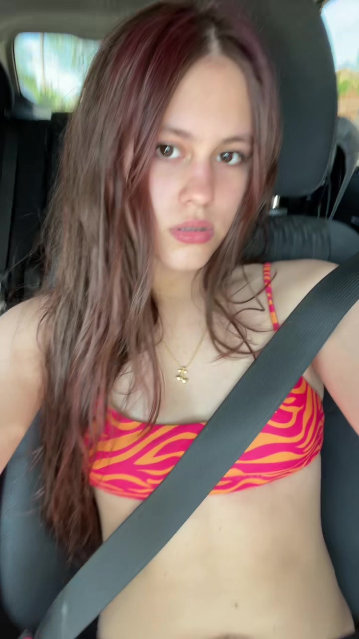 @Khloe stanger