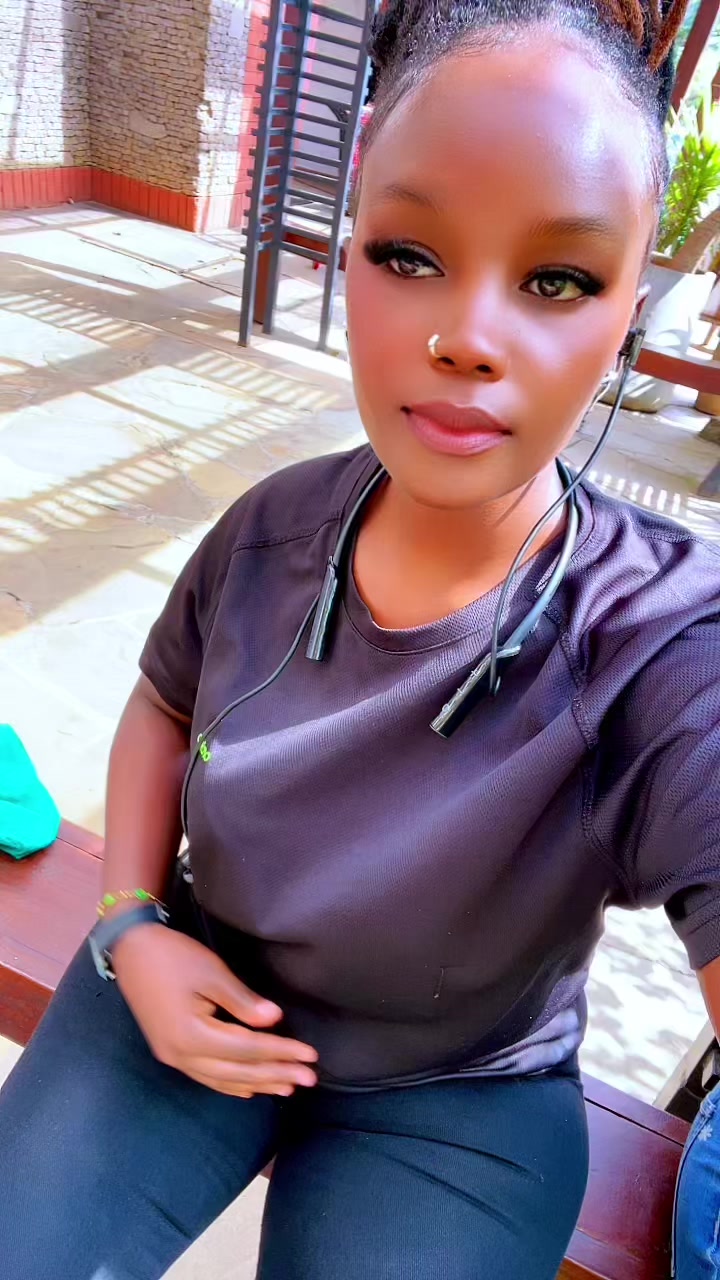 @Carol Wawira