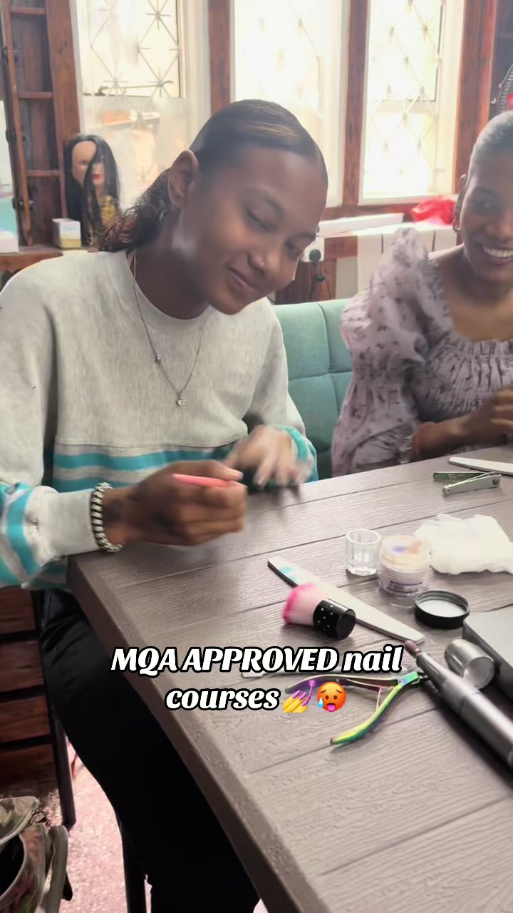 @Dooshika 💅