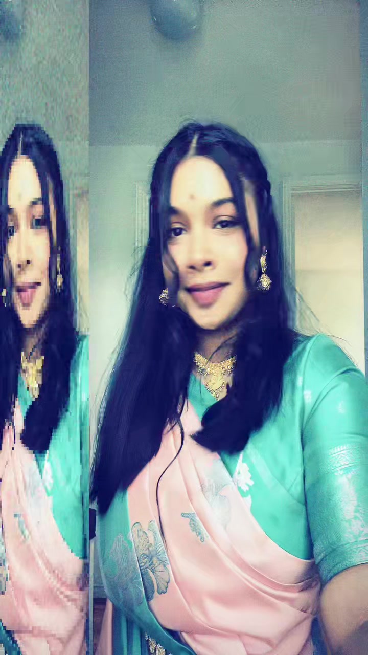 @Nivashiniii 💕