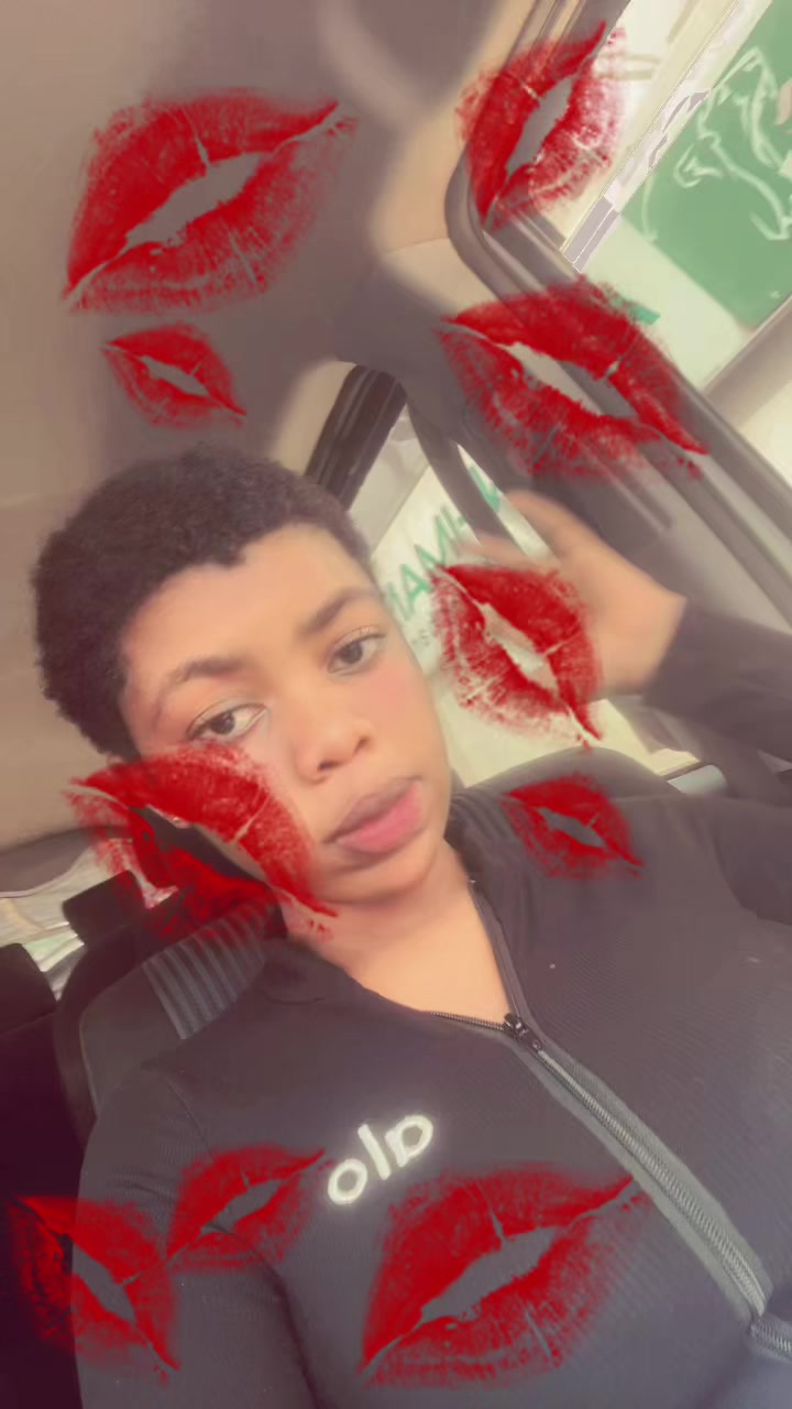 @💕PRETTY 🤍 SADIA💋
