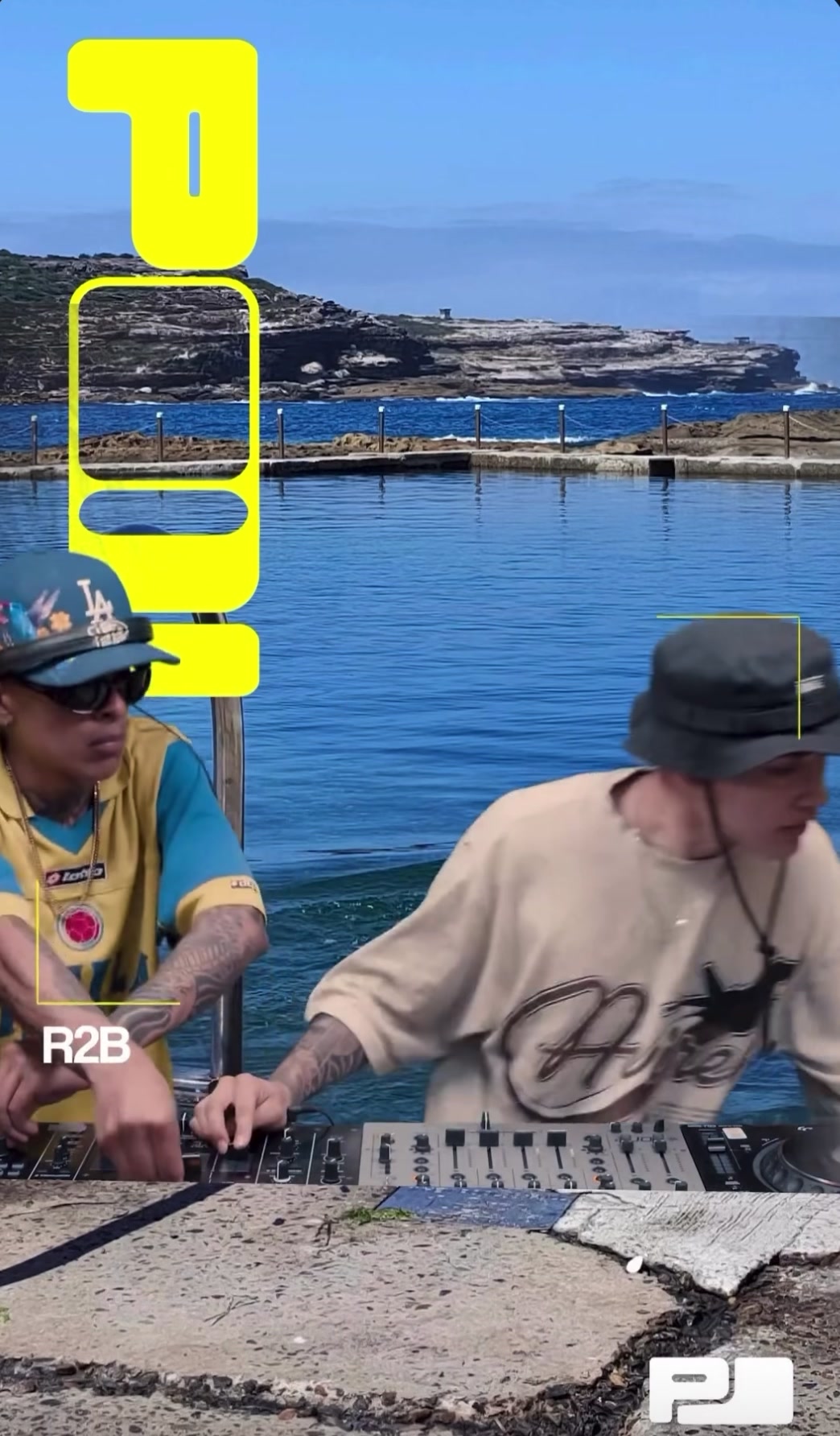 @R2B