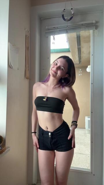 @Baylee 💜🇨🇦