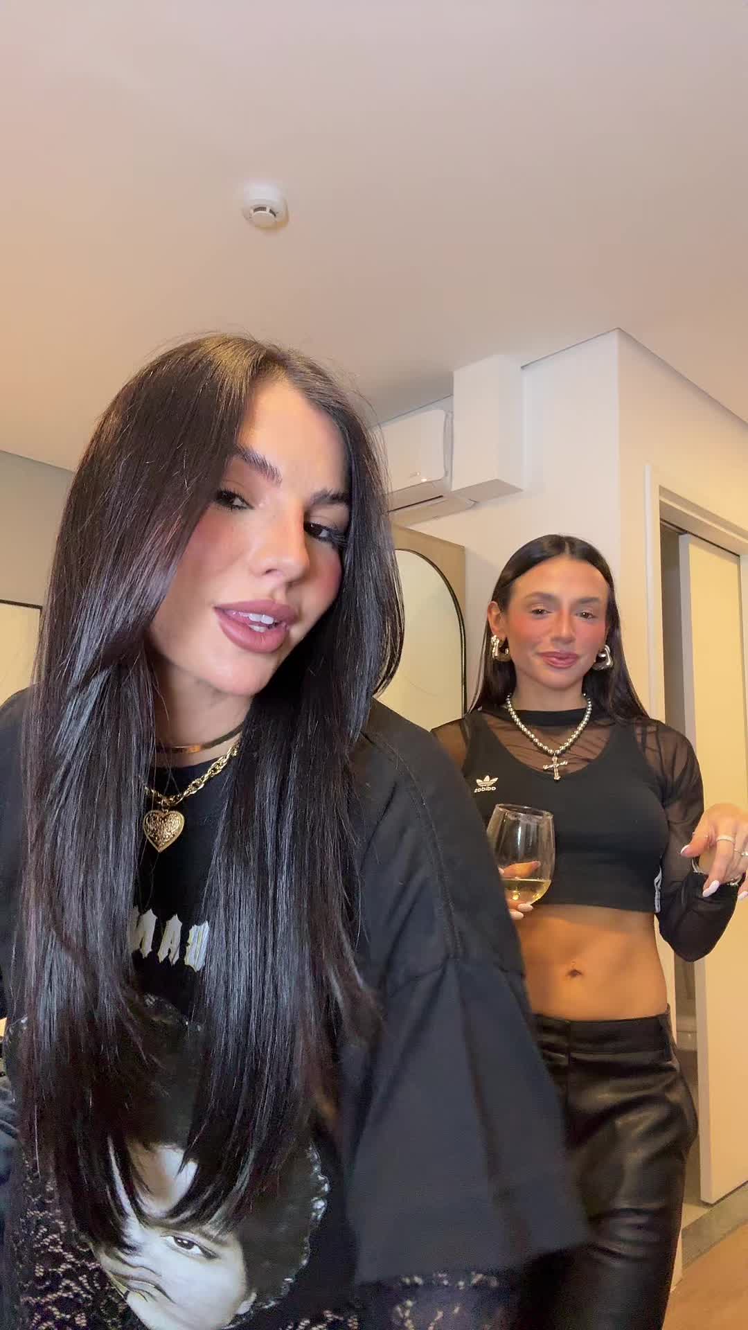 @CARLA FARIA ๐
๐ปโ๏ธ