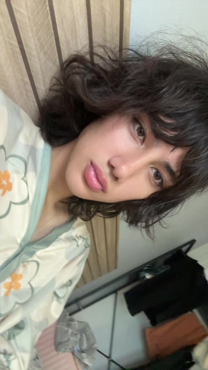@милан
