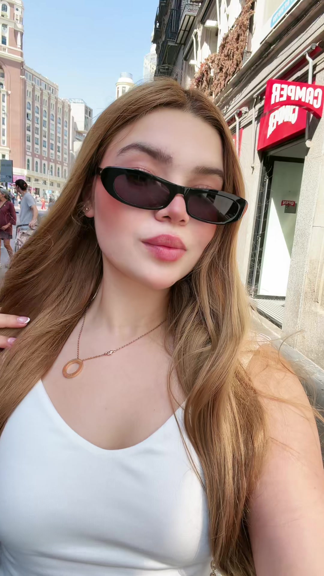 @Regina Alvarez