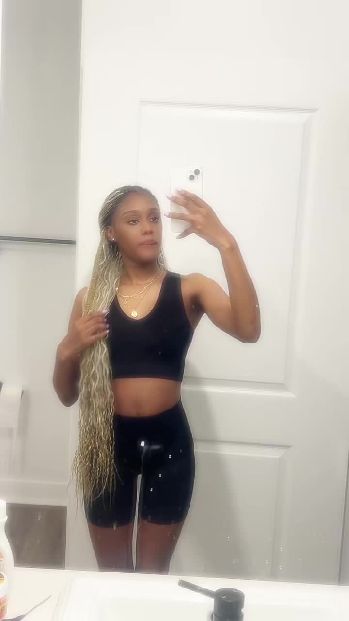 @dabiggest_toots