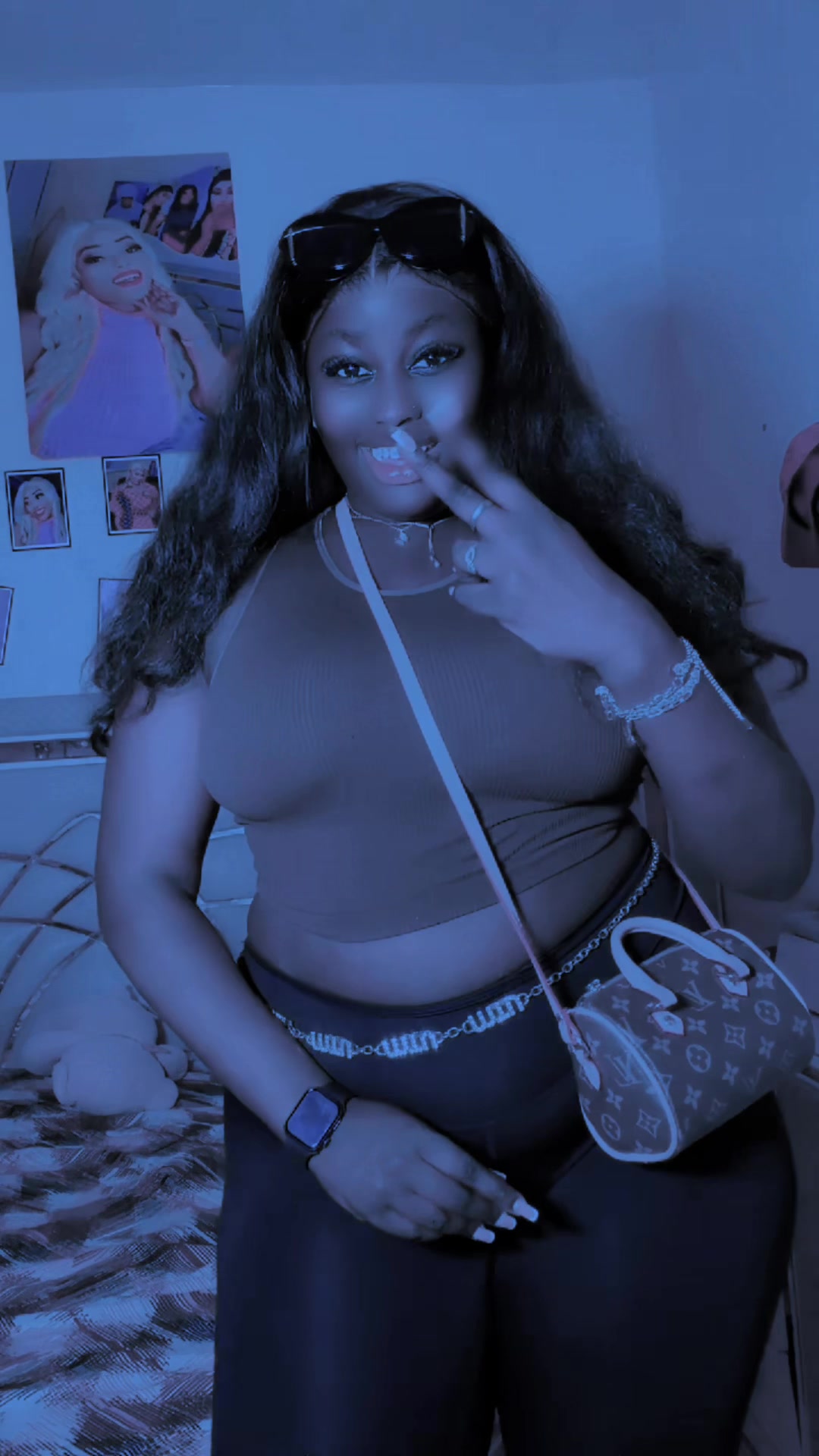 @Bbmita saliou linternational🥳