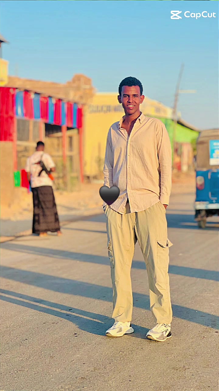 @🌷iisse_Ahmett🇸🇴🩸