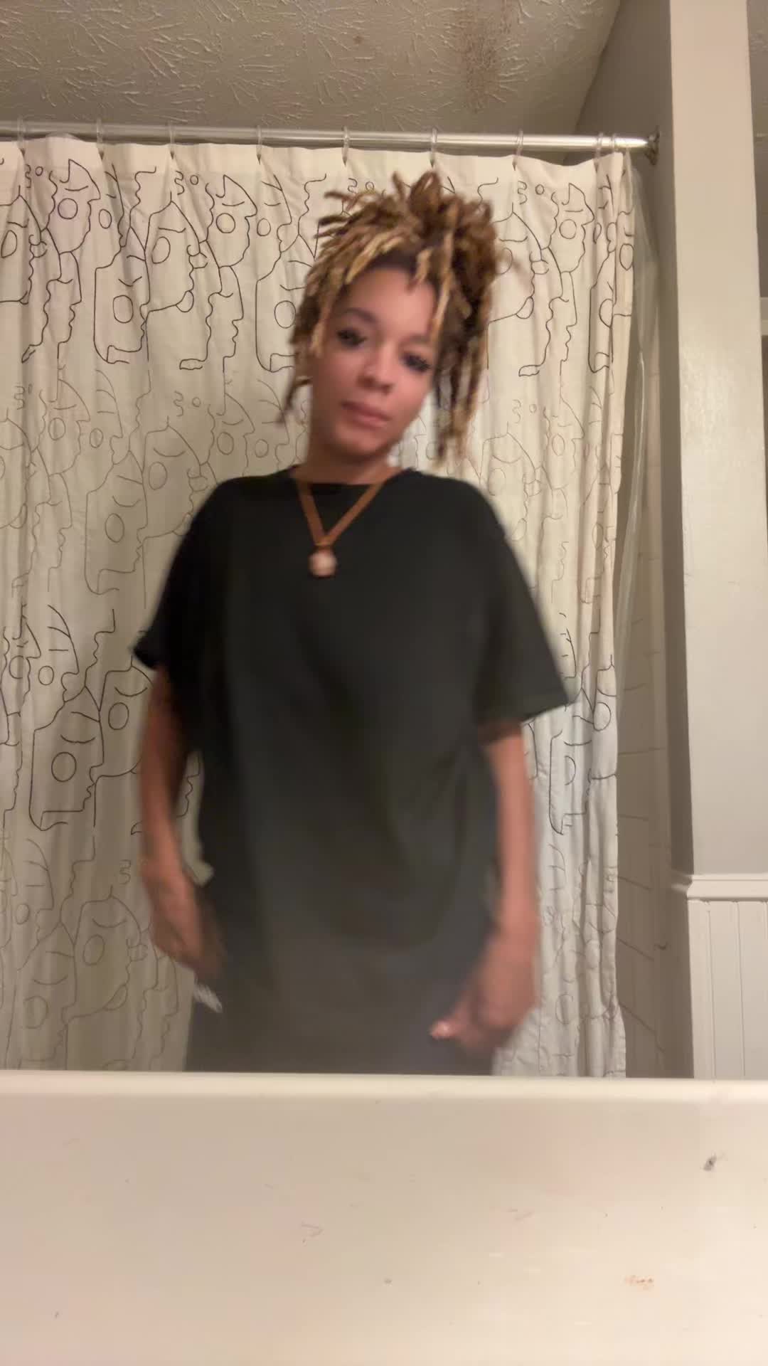 @Monique 🧸