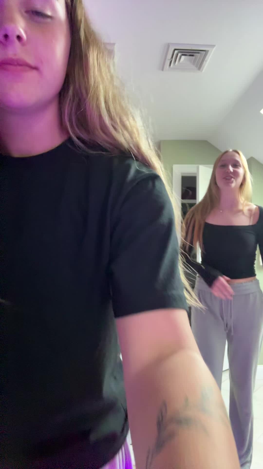 @BELLA