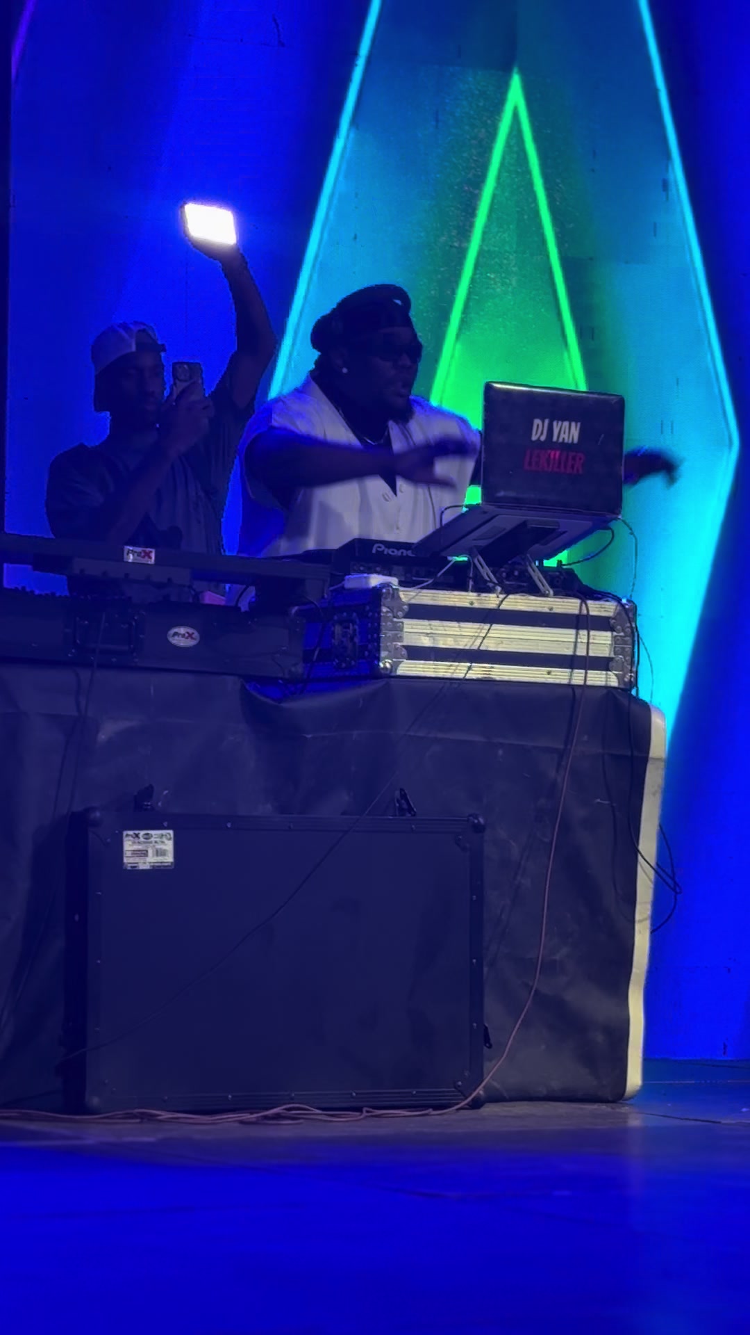 @Dj Yan lekiller