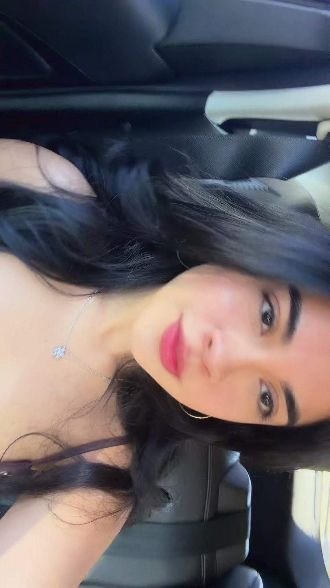 @isaaaa