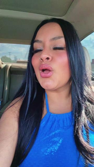 @Dee
