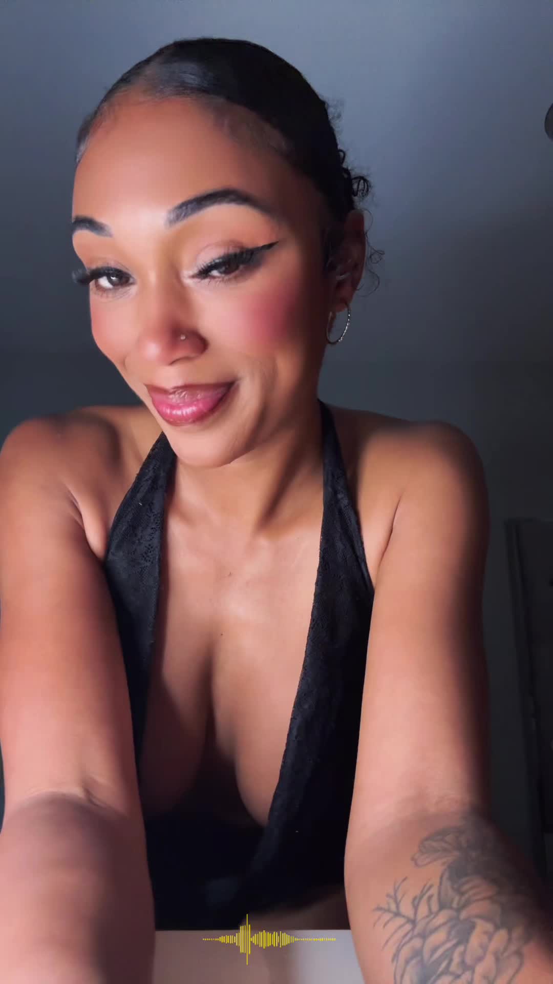 @TheRealGoldenbeautii