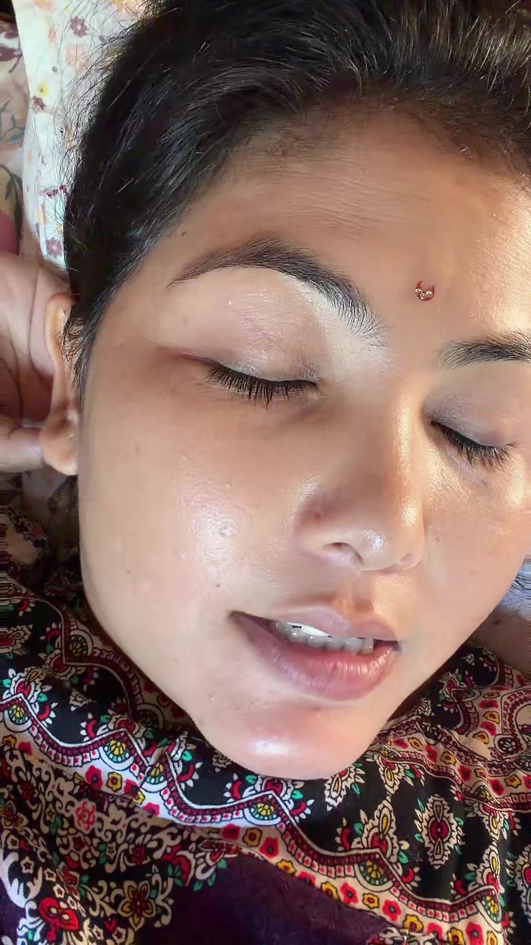 @Maya (Makeup Artist 👩&zwj;🎨)