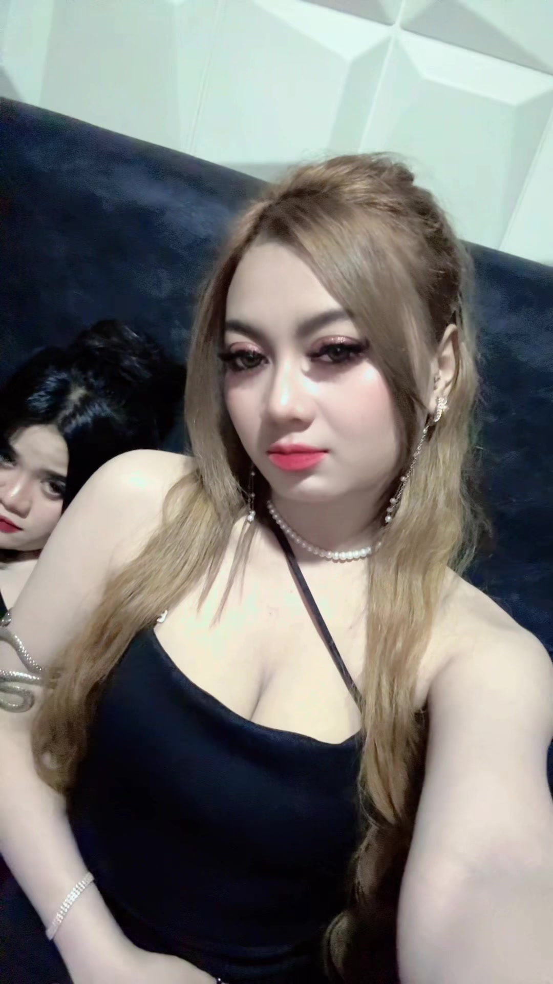 @ristiindrianiofficial
