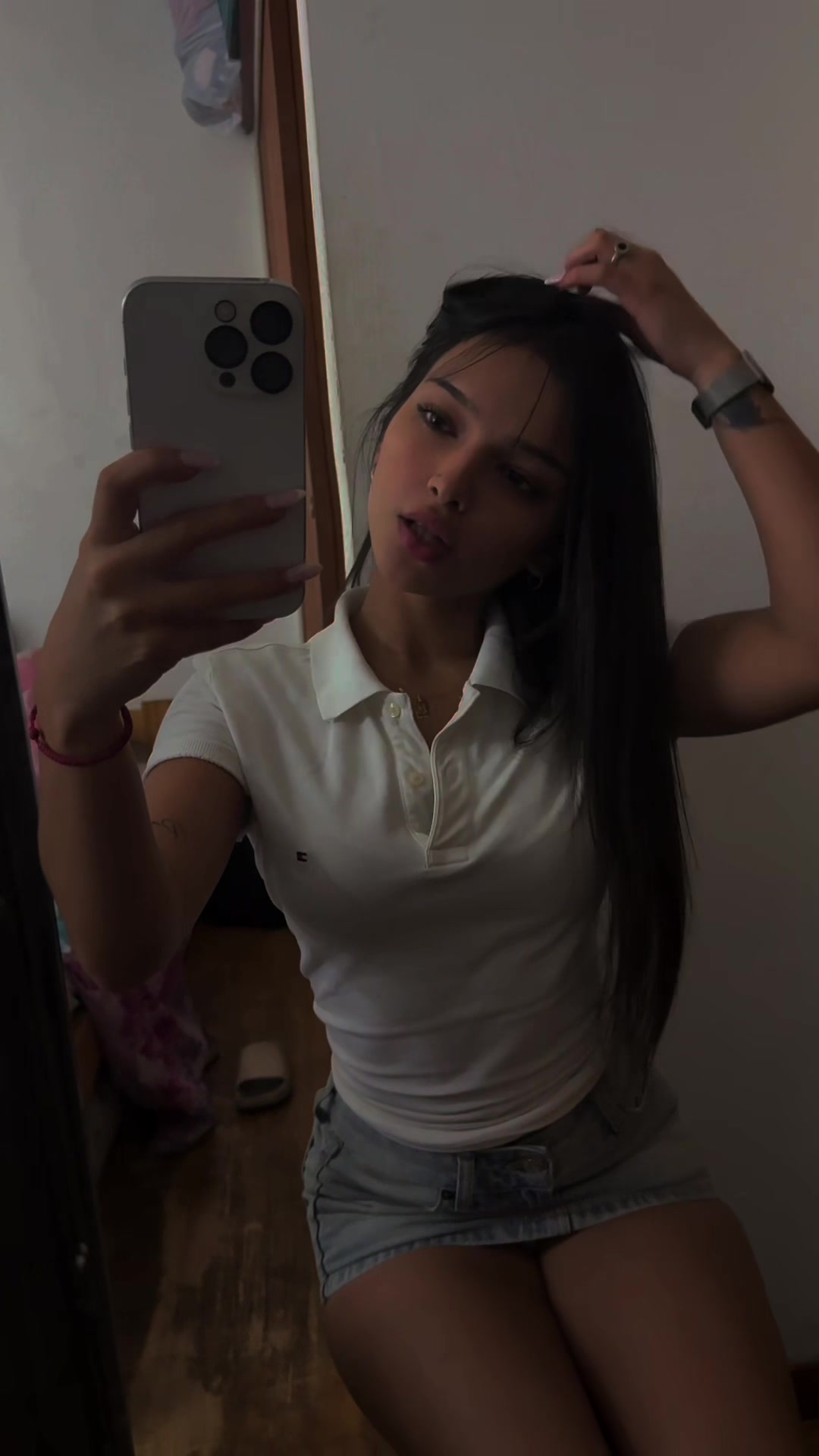 @♛