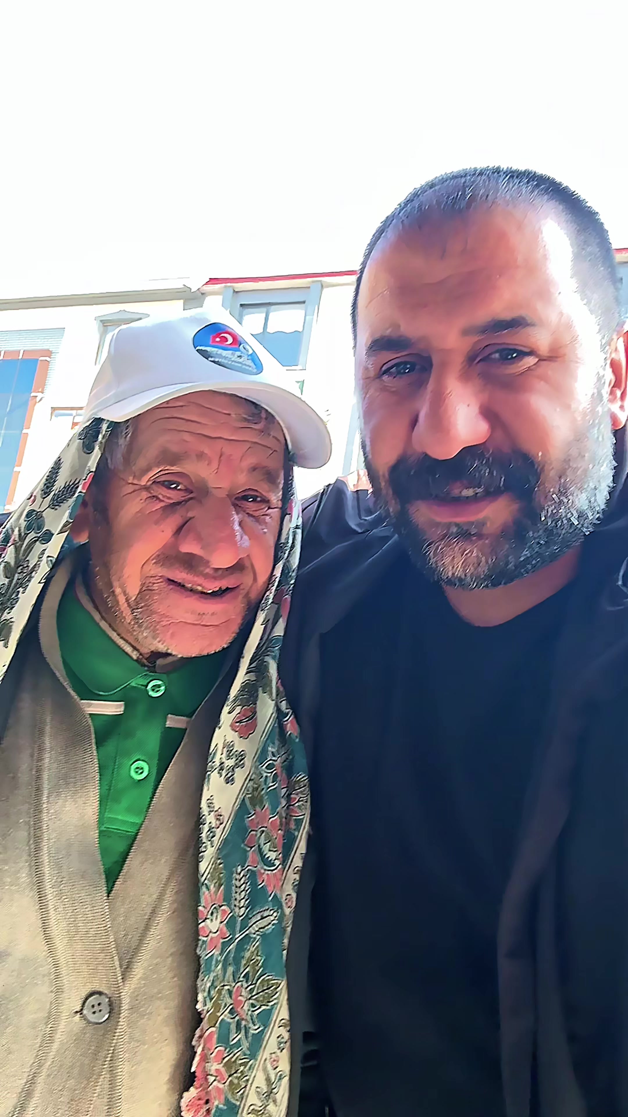 @Sel&ccedil;uk Daşdemir