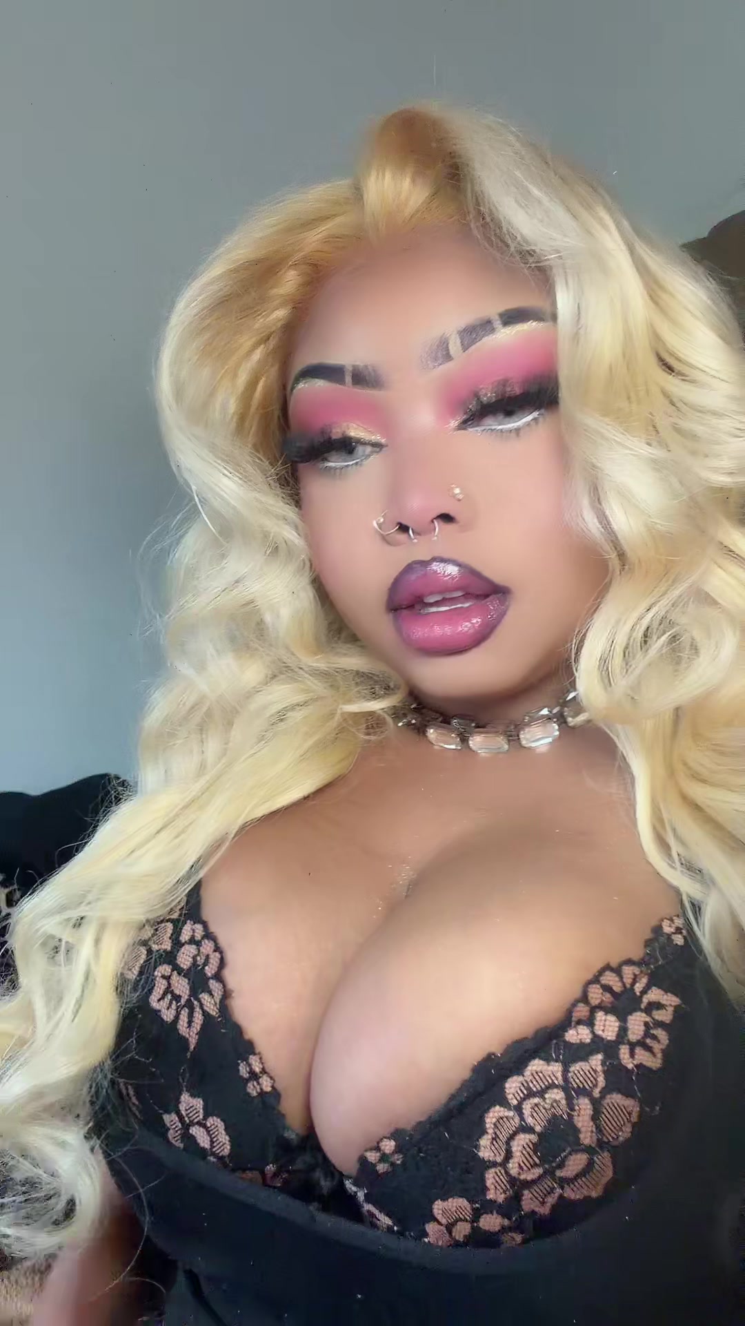 @Sandra Mbuvi💕😈