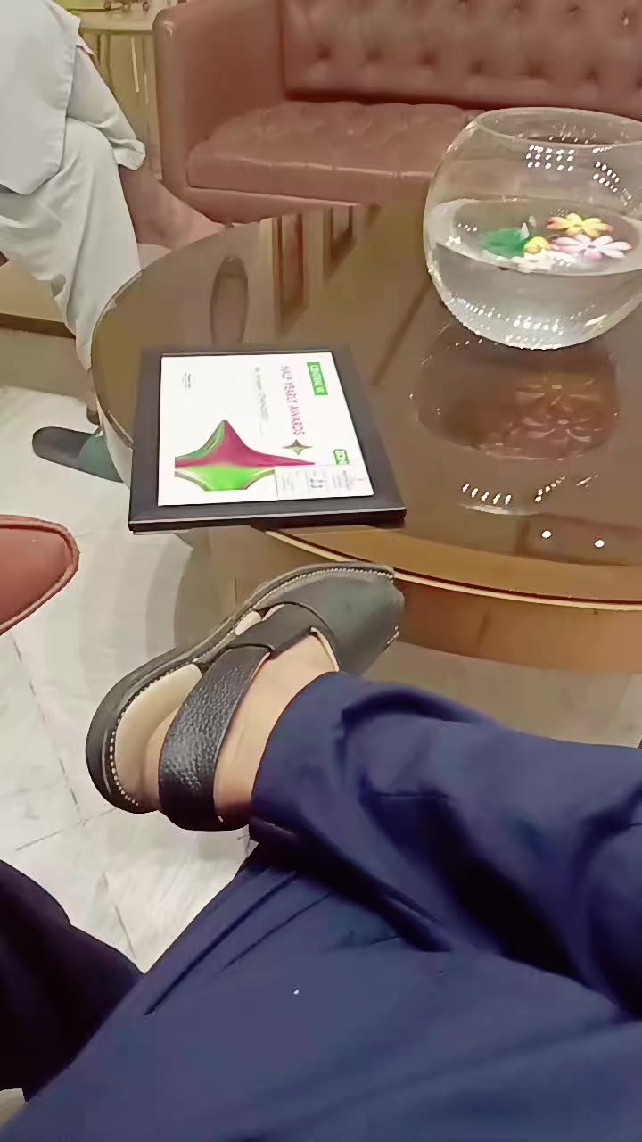 @RANA KAMRAN 라나 감란