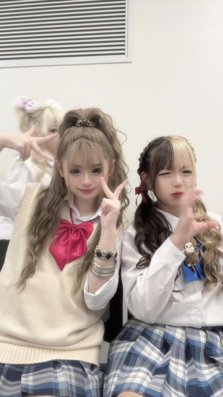 @りいな💙🪽KOGYARU