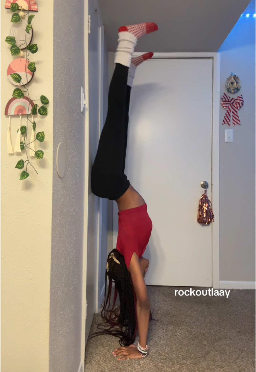 @rockoutlaay