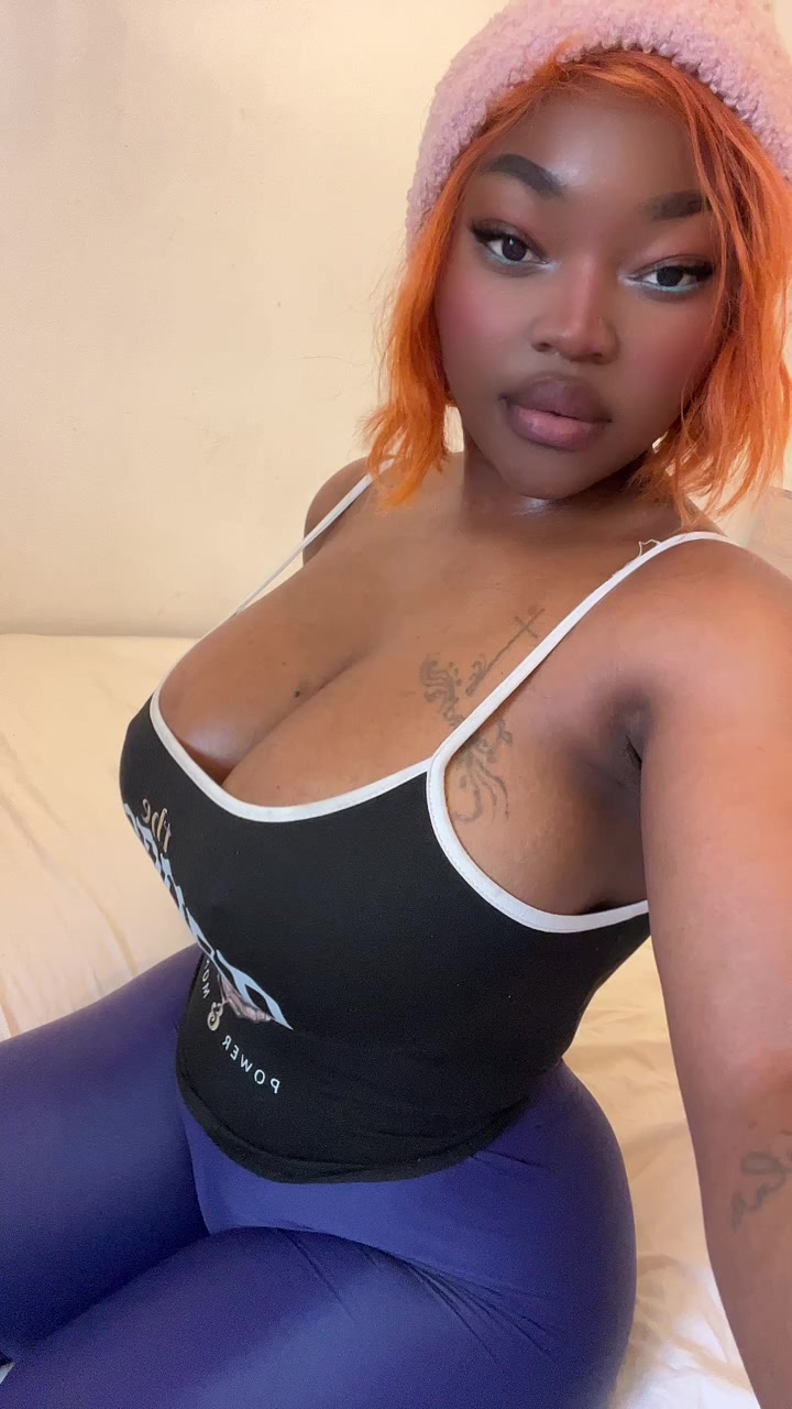 @Leandramatos03