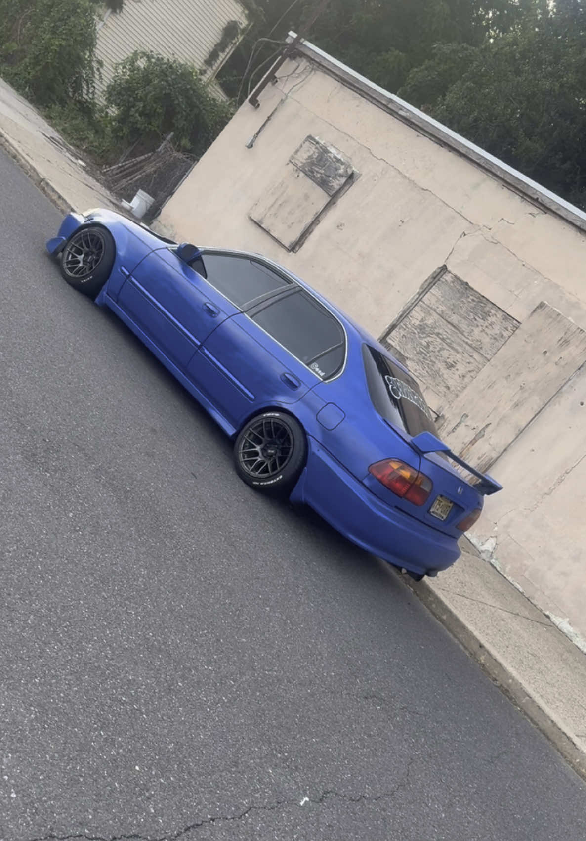 @️ ᴖ̈