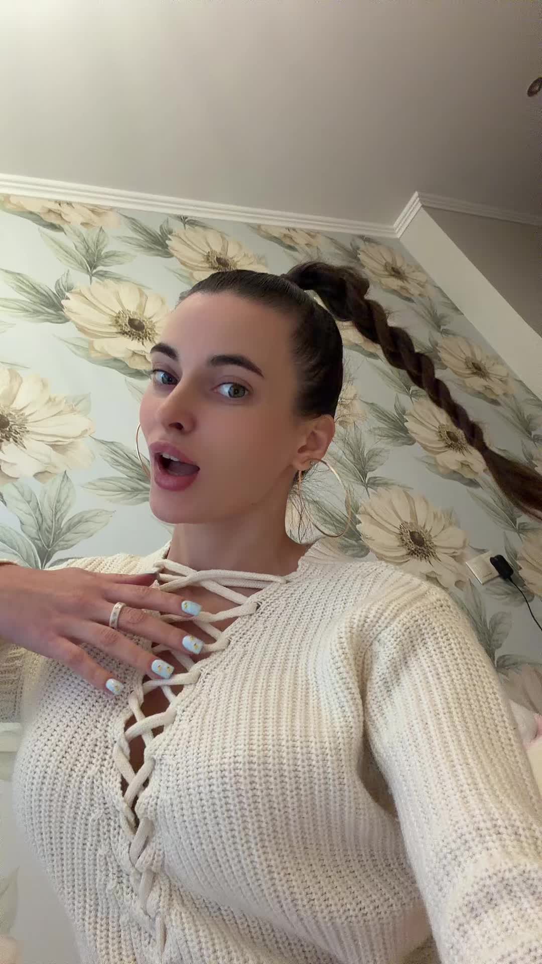 @Aptekarka911