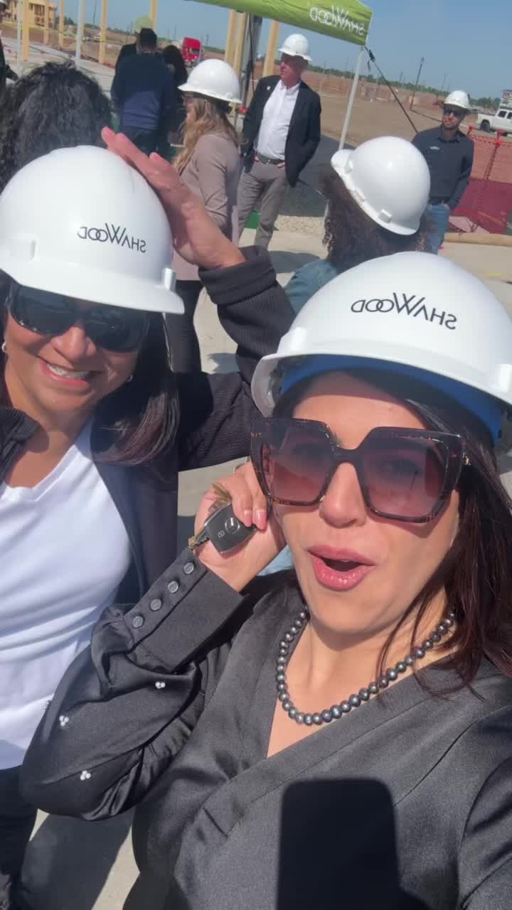 @Shaly Dhanjal | CA REALTOR®