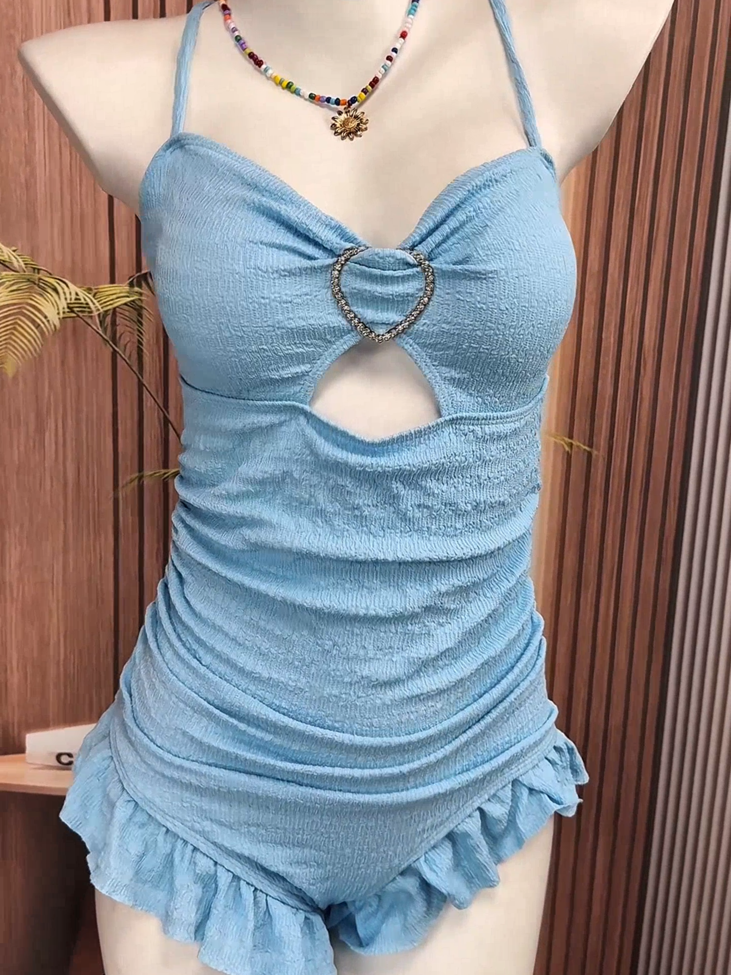 @Bikini Secrets