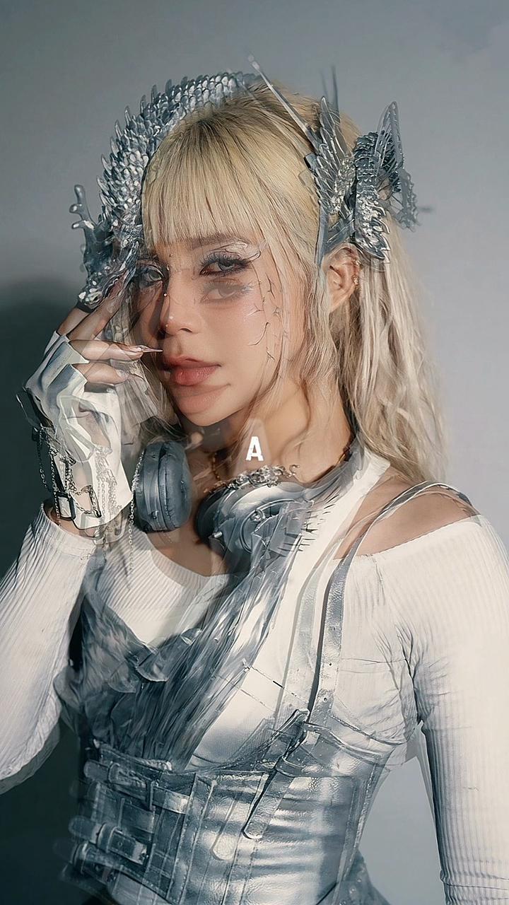 @💫SW✩𝕐𝕦𝕄𝕚་༘ᴹᵒᵒᴺ😈⃤