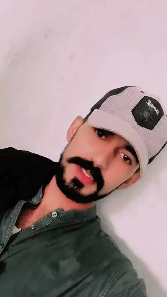 @Zaini ladla🪑🪑