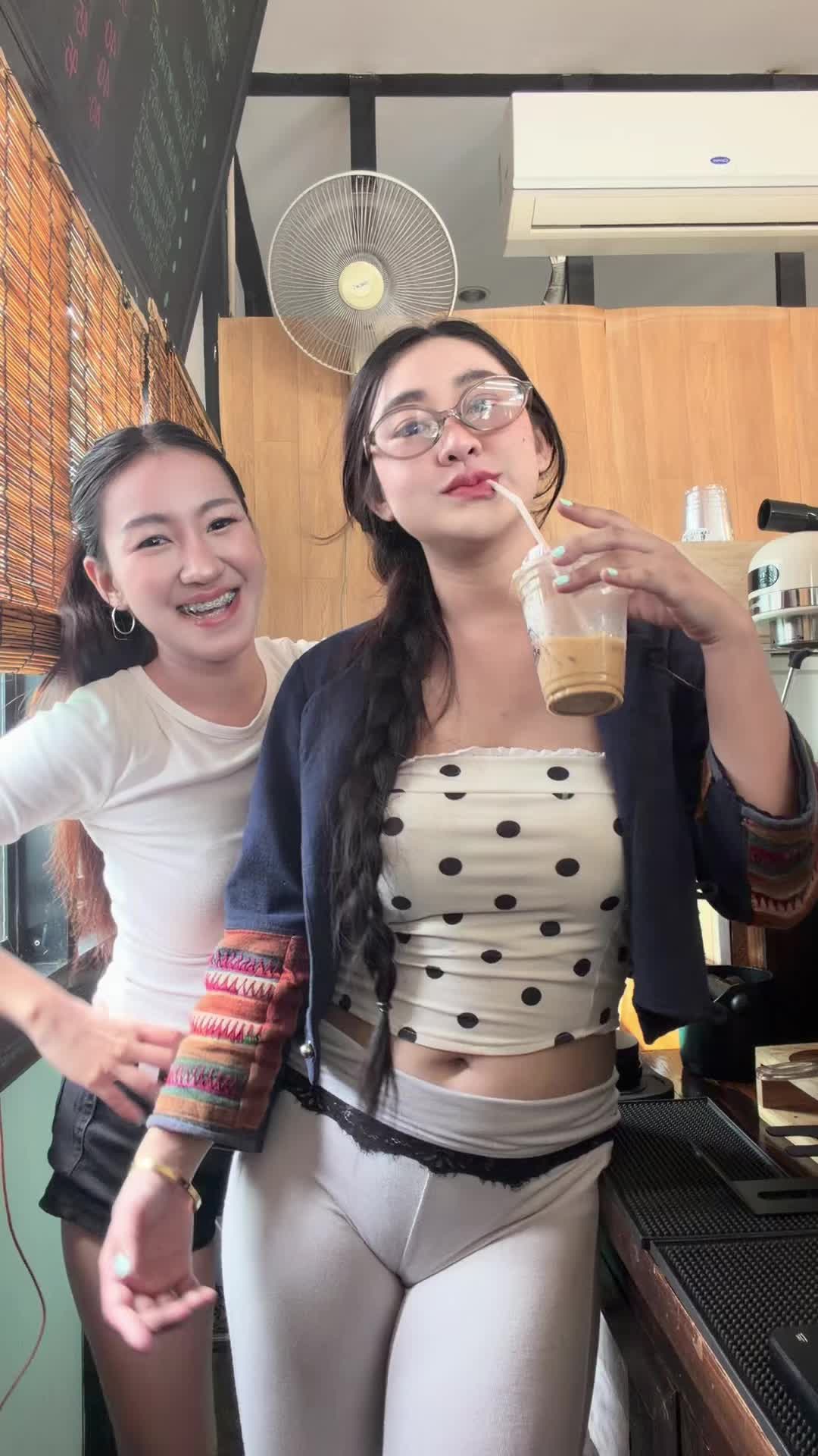 @สตอรี่ ช่างทาสี ช่องจริงๆ3.4M