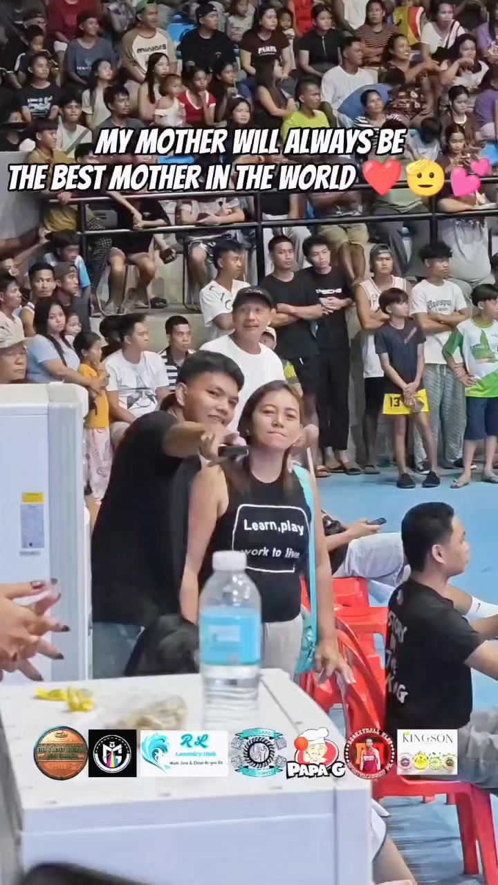 @NINANGLOU