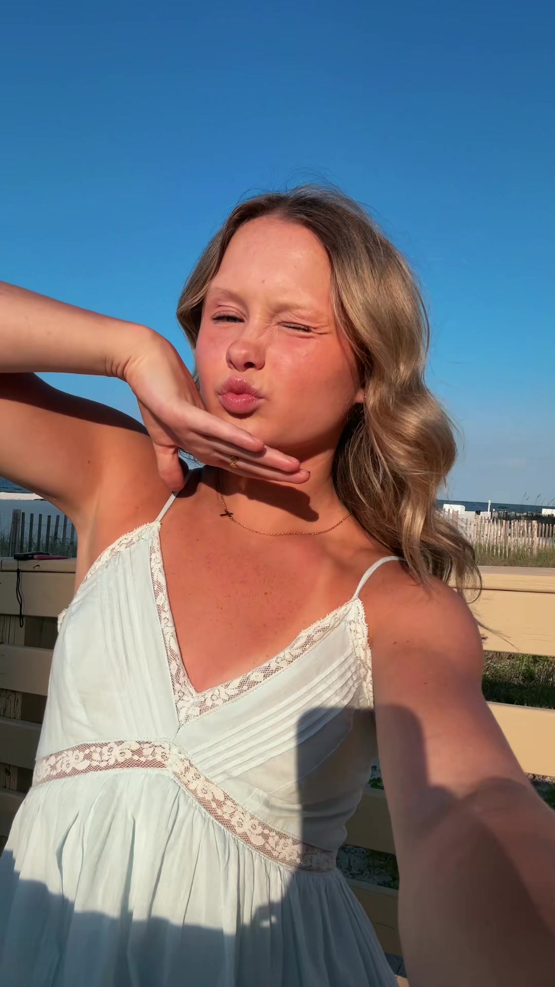 @Kinslee