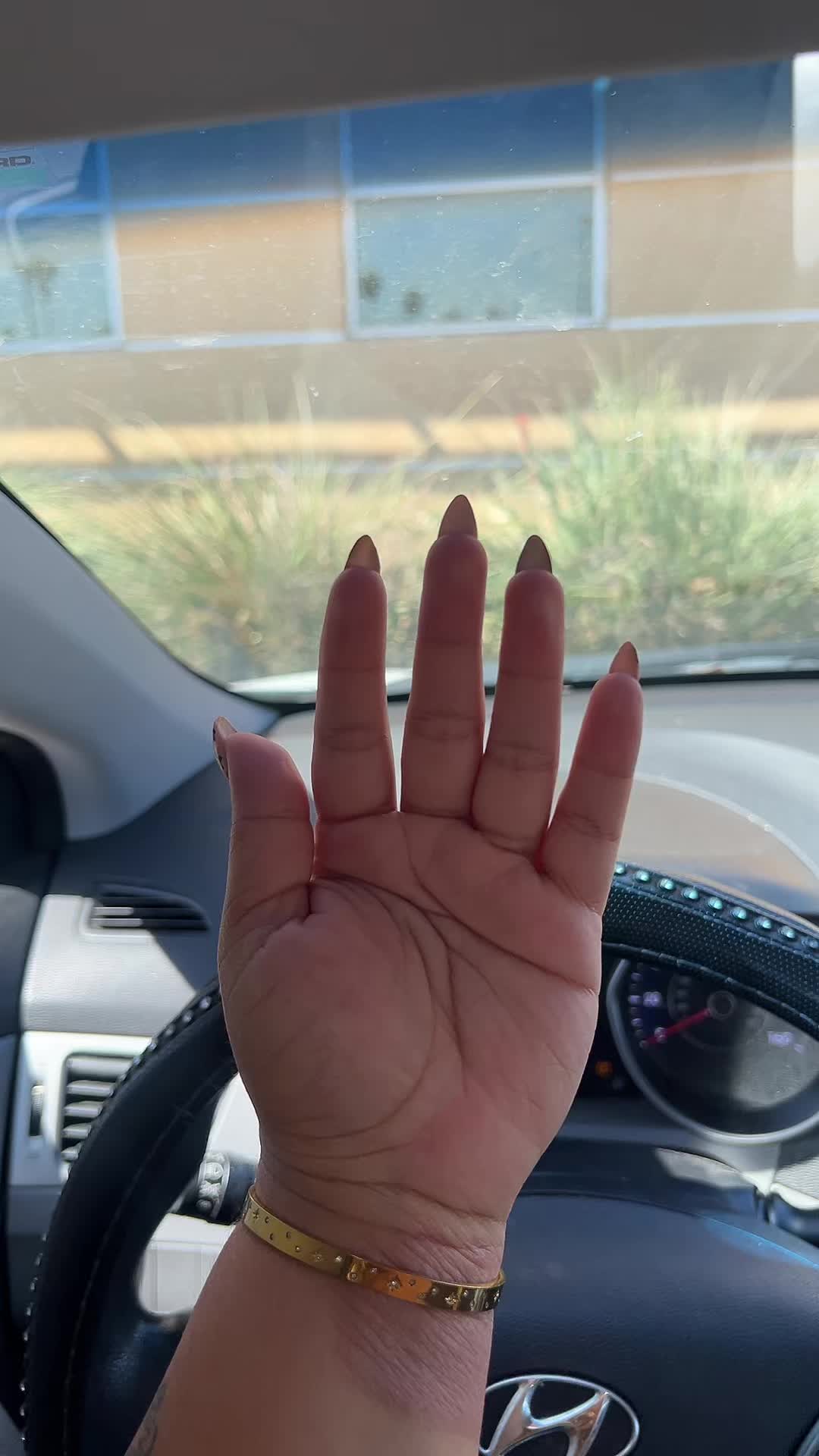 @smokahontas 💨