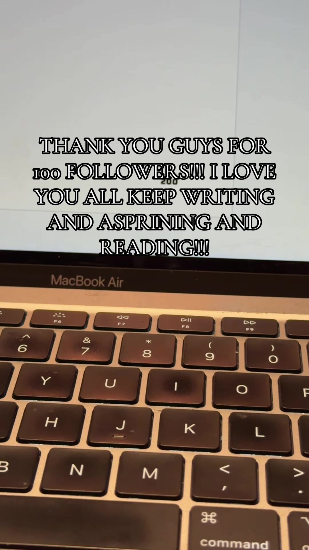 @MJonez📚🖋️