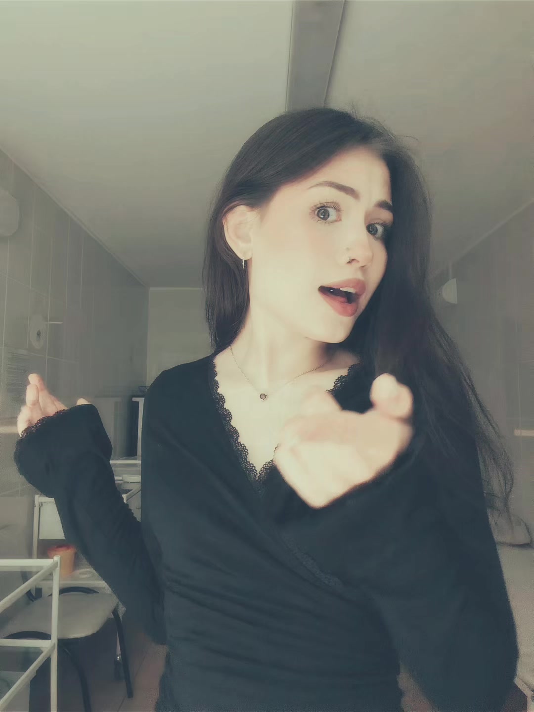 @qhahwi