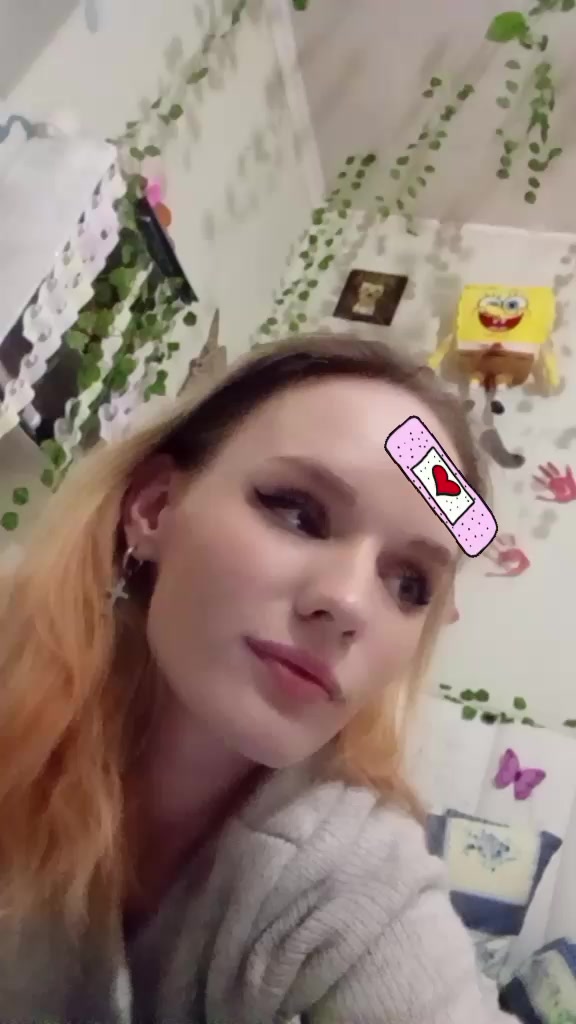 @𝕓𝕦𝕤𝕚𝕟𝕜𝕒👑