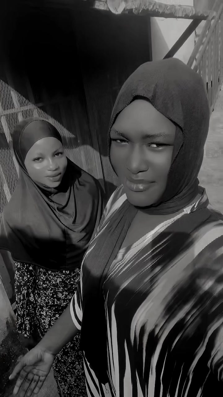 @FATHIAT🥳💯🌺🌸