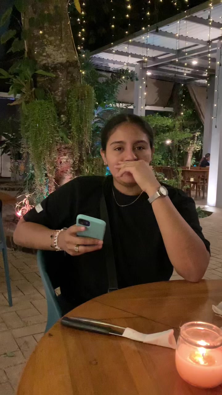 @Aura Luz
